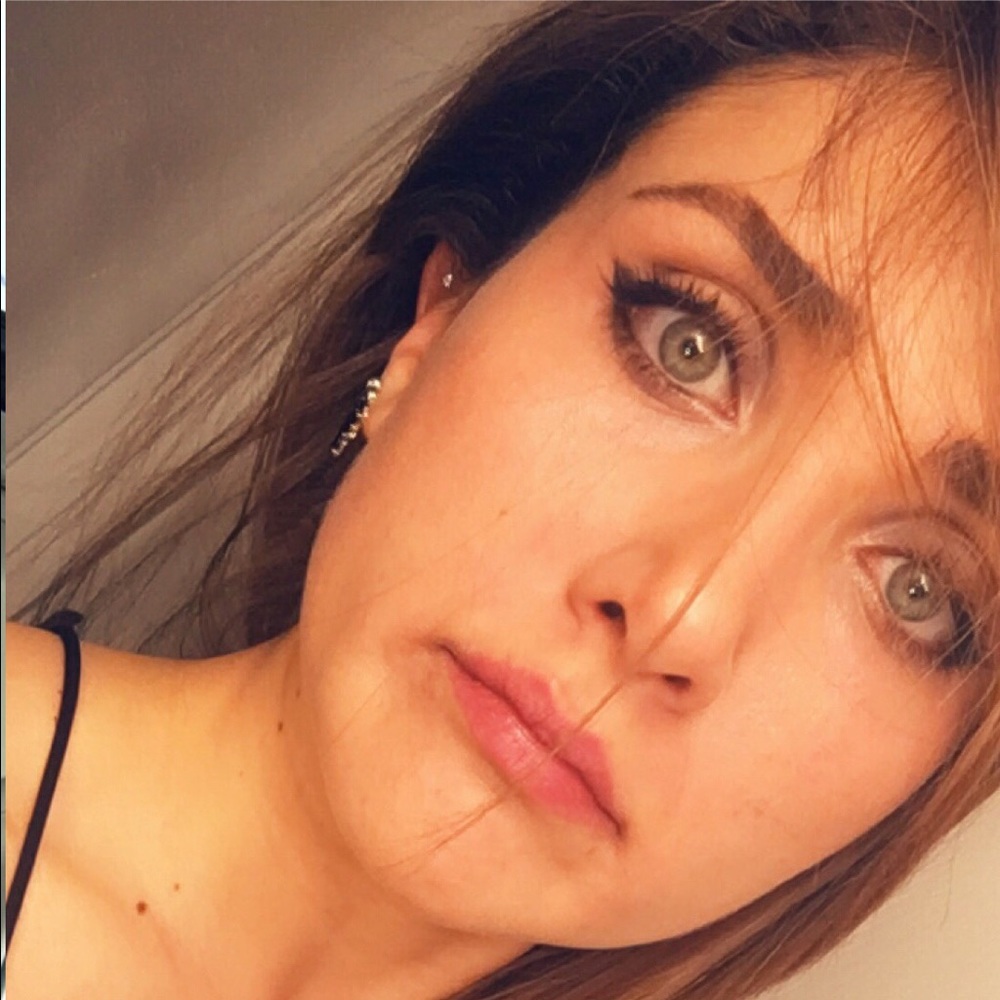 Meet your Posher, Jenna